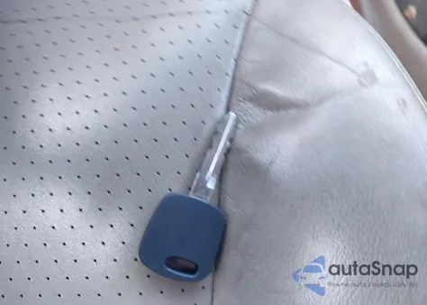 1998 Ford Expedition Eddie Bauer/Xlt z USA, uszkodzony, nr VIN 1FMRU176XWLB30950